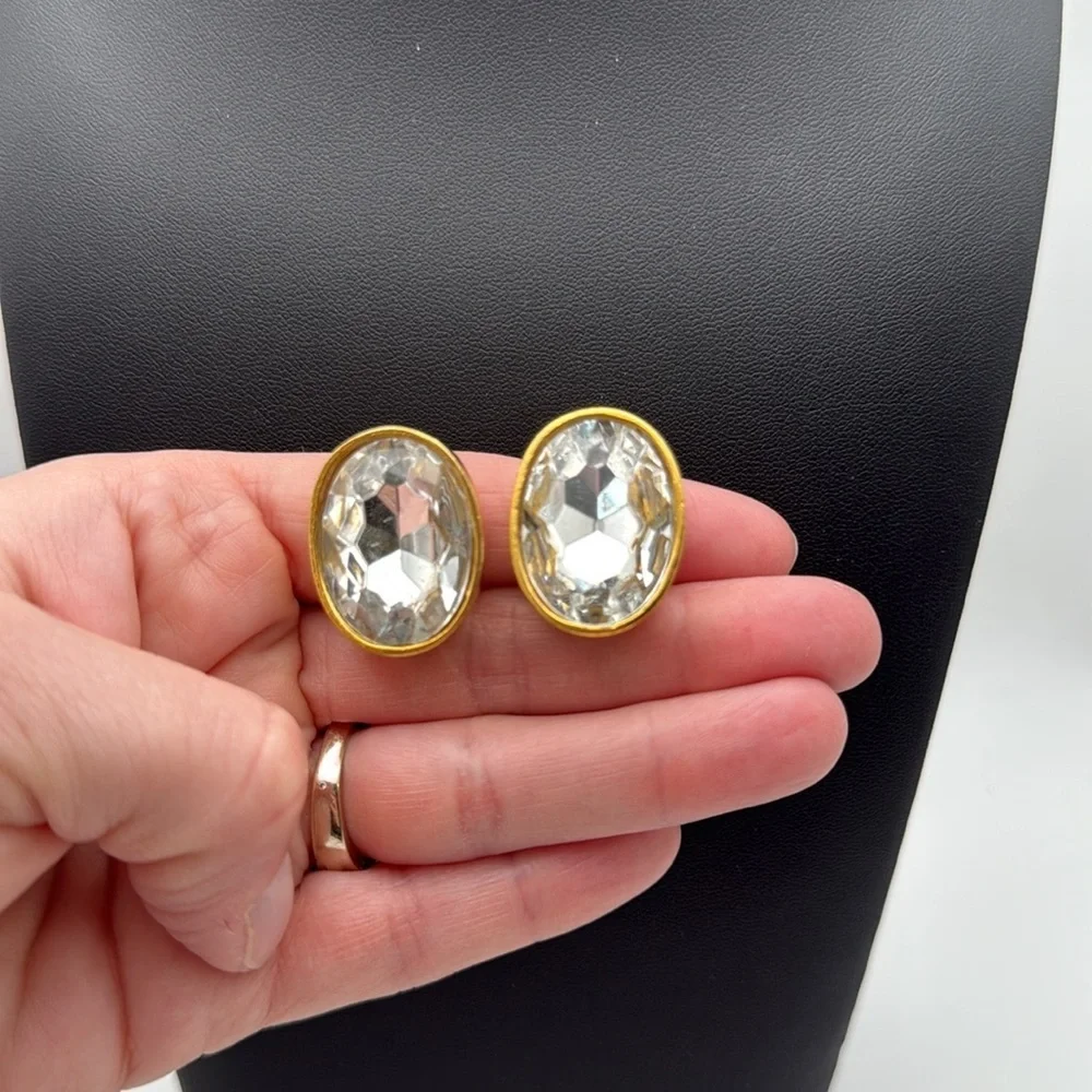 Vintage Ellen Deisgn clear faceted headlight 80s oval statement clip earrings